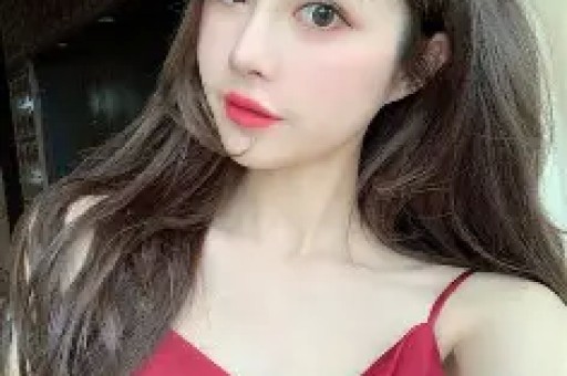 90后看老总：从劳模到靶心沉默的雷军和崩塌的人设