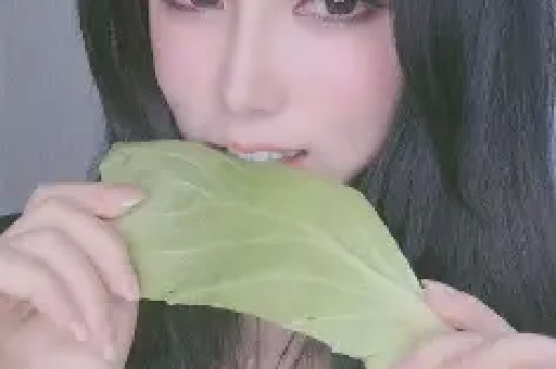 全网刷屏四大娱乐瓜艺人丑闻接连曝光陈晓陈妍希矛盾引热议