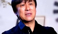 6月16日：那位连登14次春晚的歌坛巨星如今家产却被拍卖“搬进”敬老院？